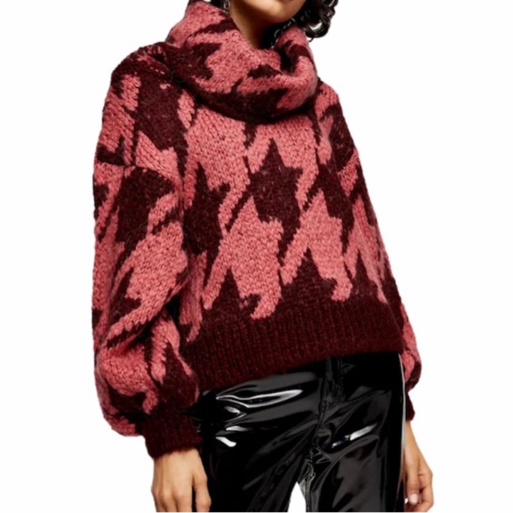 Topshop Pink/Maroon Houndstooth Turtleneck Sweater